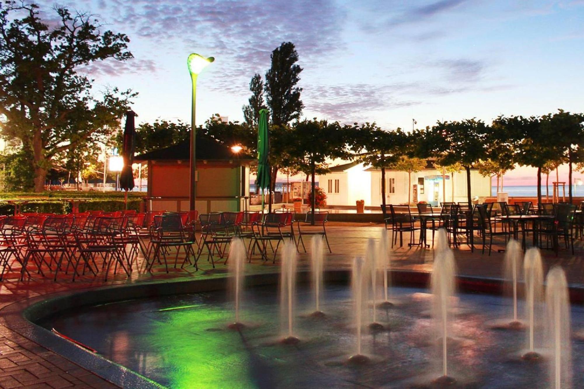 Terrasse, Gratis Nutzung Vom Ahoi Erlebnisbad Und Sauna In Sellin - Meeresblick Fewo 32 Goehren  Εξωτερικό φωτογραφία
